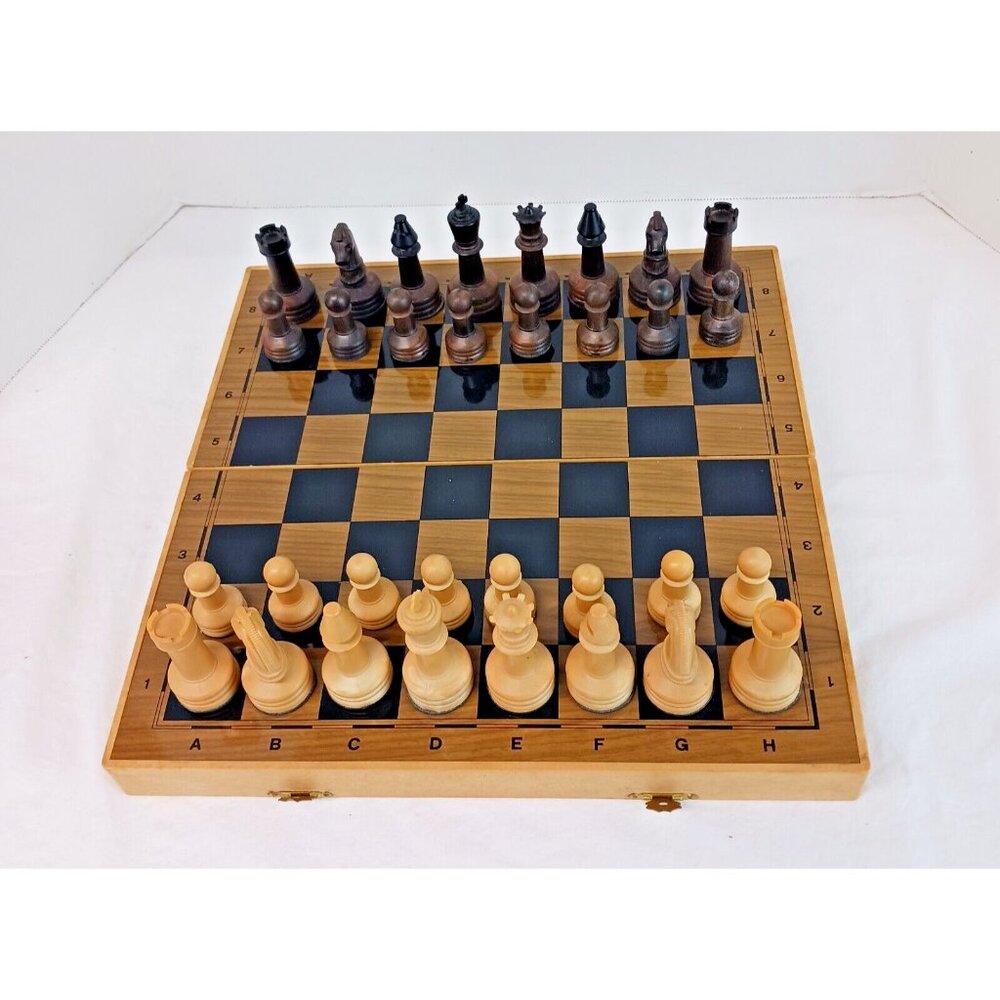 Ajedrez Magnetico Chess & Checkers Set Wooden Case Magnetic Board with Box EUC